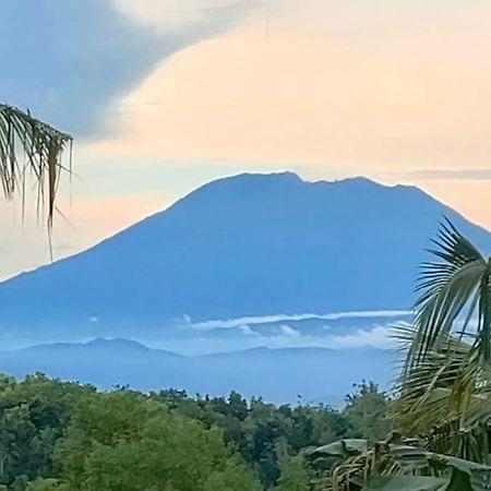 Villa Ume Tenang ヌサペニダ エクステリア 写真
