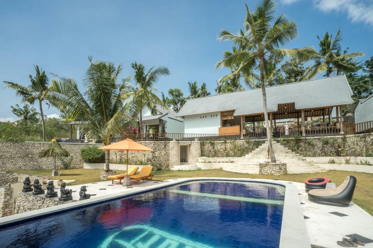 Villa Ume Tenang ヌサペニダ エクステリア 写真